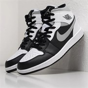 Nike Jordan 1 MID черно-белые